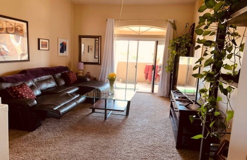 La Camarilla Condo | Modern Paradise Valley Condo - 2 Bedrooms, Great Location