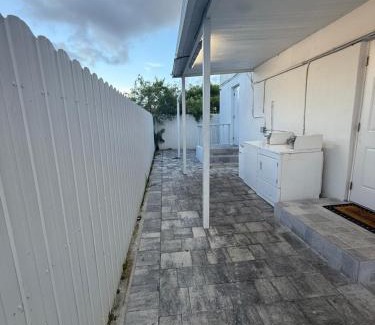 Allapattah Apartment | Modern Peaceful Studio Near Miami Center