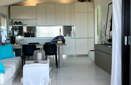 Liscia di Vacca Apartment | Modern Penthouse with seaviews in Porto Cervo