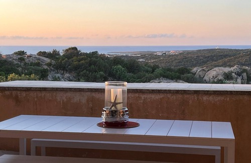 Liscia di Vacca Apartment | Modern Penthouse with seaviews in Porto Cervo