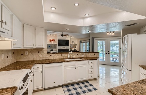 Clearwater House | Modern Pool Home! Centrally Located between TPA & Clearwater Beach!