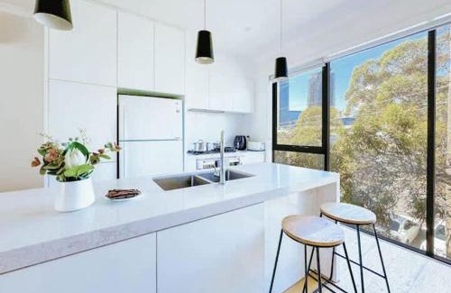 Port Melbourne House | Modern Port Melbourne 3b3b Townhouse and Parking