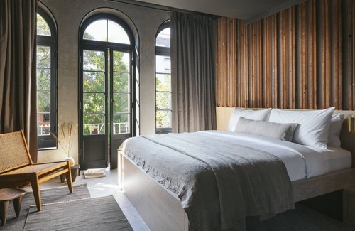 Lower State Hotel | Modern Premium Room, Overlooking State Street!
