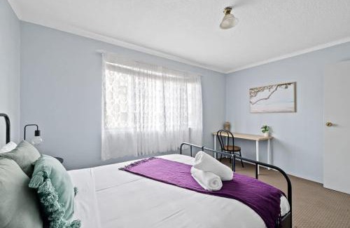 Liverpool House | Modern Private Double Room - Central Spot at Liverpool - Shared Bathroom