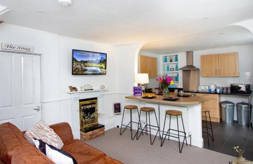 Exeter House | Modern Quirky Exeter City Cottage 2 min walk - shops