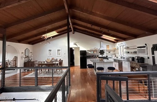 Bushkill House | Modern ranch-style Bushkill home near all 4 season activities. Pet-friendly!