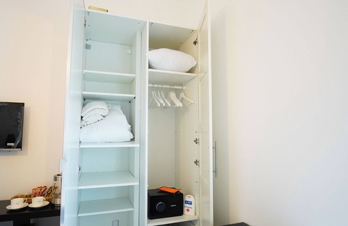 Al Raha Beach Apartment | Modern Room in a superb apartment in Watersedge with Private Bathroom.