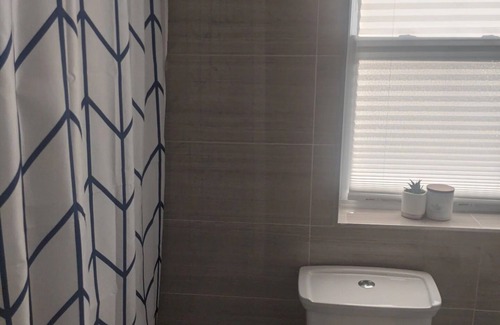 Columbia Heights House | Modern rowhouse to rent short term in vibrant Columbia Heights