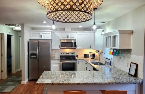 Citrus Springs House | Modern Rustic Golf Course Home in The Nature Coast
