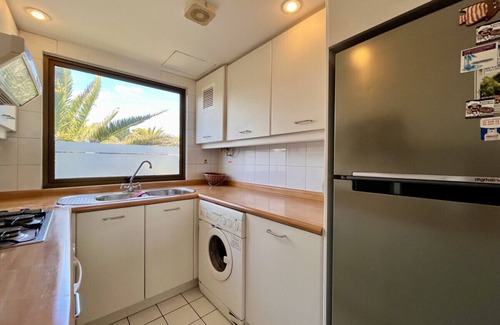 Algarrobo Apartment | Modern San Alfonso del Mar | BBQ Parking Pool Wifi