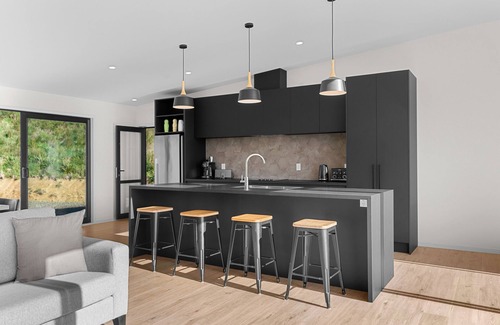 Waipu House | Modern Sanctuary - Waipu Holiday Home