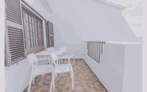 Es Castell Apartment | Modern Seaside Apartment in Menorca