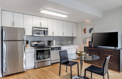 Paulus Hook Apartment | Modern Serviced Studio Apartment in Jersey City