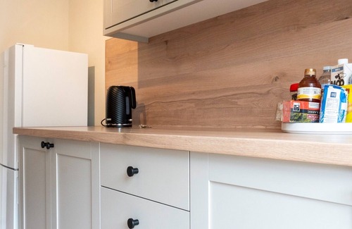 Grangemouth House | Modern Snug Home in Grangemouth