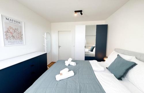 Floridsdorf Apartment | Modern & Spacious 2BR Apartment with Balcony