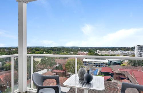 Chatswood Apartment | Modern spacious Chatswood Apartment H1016