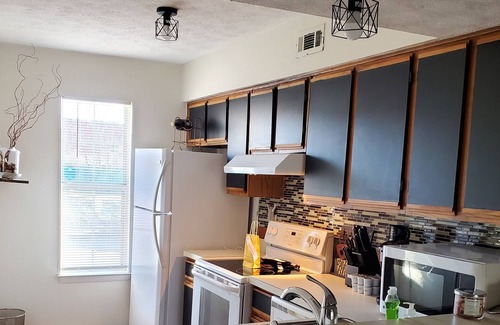 Central Newport News Condo | Modern, Spacious Condo with Loft, Minutes from the Beach!