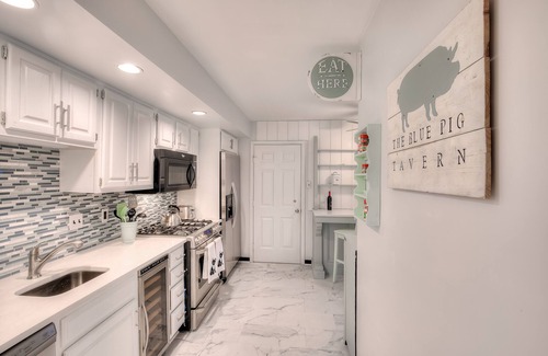 Cape May Condo | Modern, Spacious, Pet-Friendly Cape Mackie!