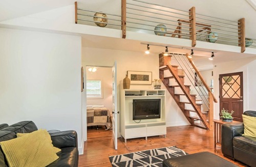 St. Elmo Improvement League House | Modern St. Elmo Cottage - basketball court & fire pits!