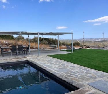 Kymi-Aliveri Villa | Modern Stone Villas with Swimming Pool