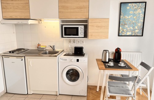 Palaiseau Apartment | Modern studio, 3 min walk from MASSY-TGV STATION
