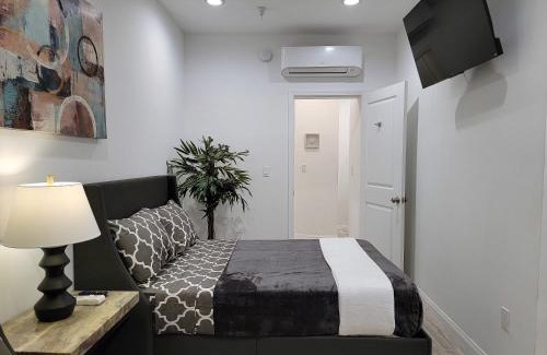 Beverly Hills Apartment | Modern Studio apartment right next to MrC hotel 5 minutes to Rodeo Drive