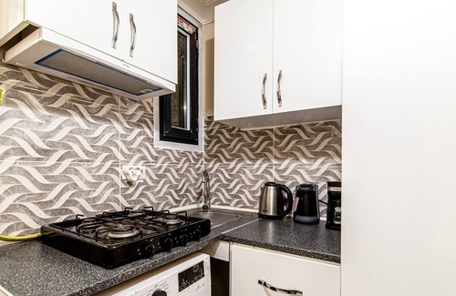 Mecidiyekoy Apartment | Modern Studio Flat Close to Profilo Shopping Mall