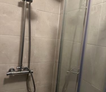 Pettits Apartment | Modern studio flat in Romford