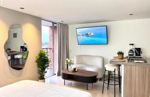 Guayabal Apartment | Modern Studio near Oviedo mall
