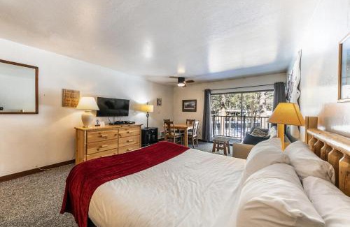 Truckee House | Modern Studio w/Balcony #211 at Donner Lake Village