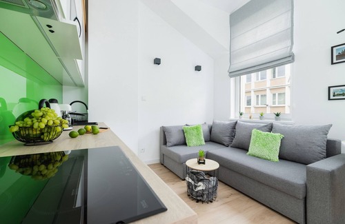 City Centre Apartment | Modern Studios Stachowicza by Renters