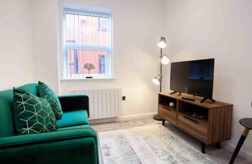 Bolton Apartment | Modern & Stylish 1 Bedroom Apartment in Bolton