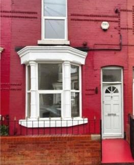 Kirkdale Villa | Modern, Stylish and Family Friendly Home!