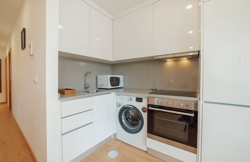 Campanha Apartment | Modern Stylish Apartment I by Vacationy