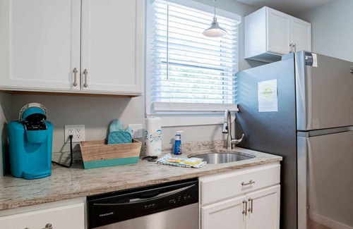 South Pensacola House | Modern Sunshine
