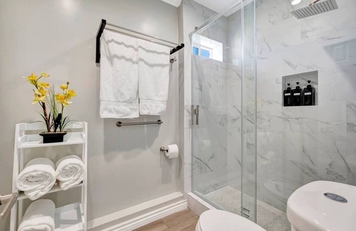 Rowland Heights House | Modern & Sweet Home