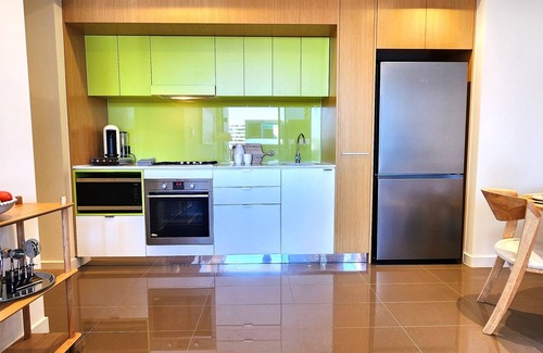 Waterloo Apartment | Modern Sydney Living with Pool & Gym