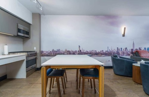 Berkeley Hotel | Modern Tennyson St Flat w/Luxe Finishes & Bedding