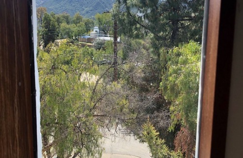 Topanga House | Modern Topanga View Home, Family Friendly, 15 min From Beach