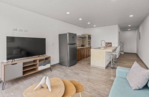 Cerro Plano Apartment | Modern Tropical Retreat with Ocean View and Private Pool for Unforgettable Stays