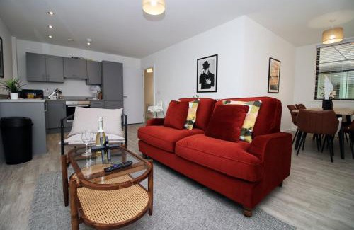 Taunton Apartment | Modern Two BR | Free Parking