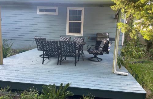 Lincolnville House | Modern, Upscale, and New Blue Bungalow in the heart of Downtown St Augustine