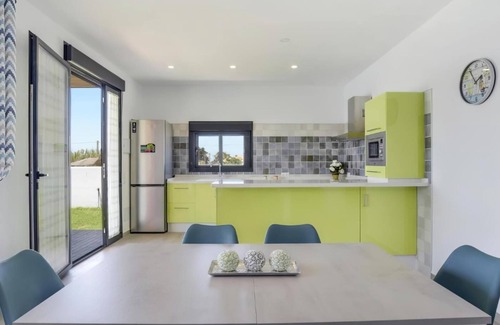 Barrio Nuevo Villa | Modern villa en Conil de la Frontera with private Pool, Terrace, BBQ, Garden, Air Conditioning, Wifi