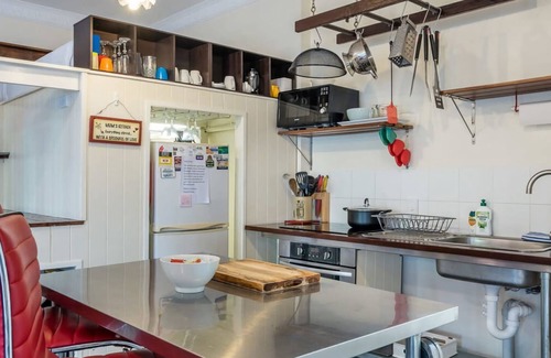 Ashgrove House | Modern Victorian Styled Holiday Home in Ashgrove