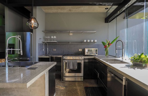 Montezuma Villa | Modern Villa Retreat with Pool, WiFi & AC in Montezuma’s Tropical Paradise