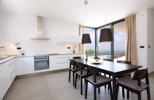 Strpacici Villa | Modern Villa Anna with outdoor pool in Visnjan