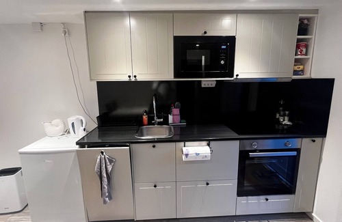 Sollentuna House | Modern Villa apartment - perfect for families or traveling professionals