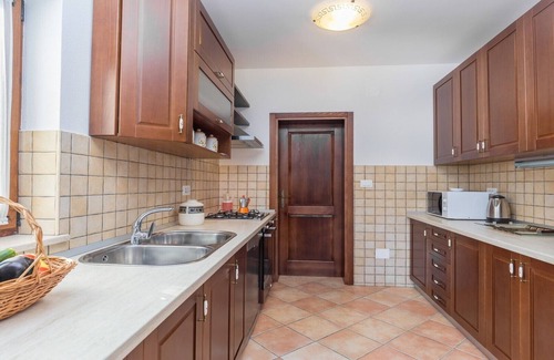 Munci Villa | Modern Villa Elida with pool
