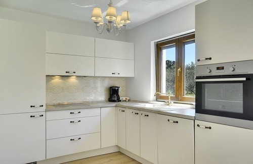 Mali Vareski Villa | Modern Villa in Marcana with Pool and Terrace