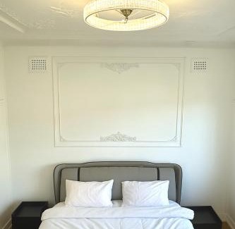 Bankstown House | Modern Vintage King and Single Rooms